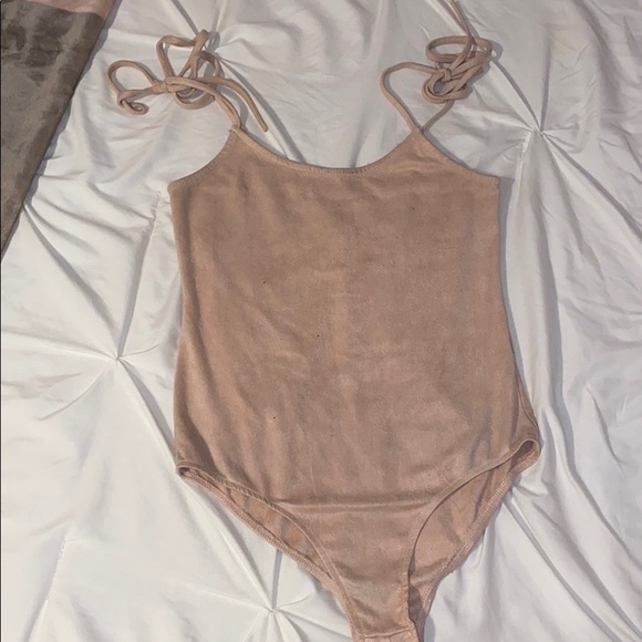 Velvet pink bodysuit - Picture 1 of 1